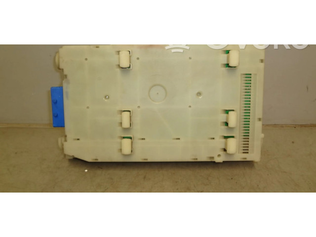 Блок предохранителей 6G9T-14C256-HE, 30786132AA Volvo S80