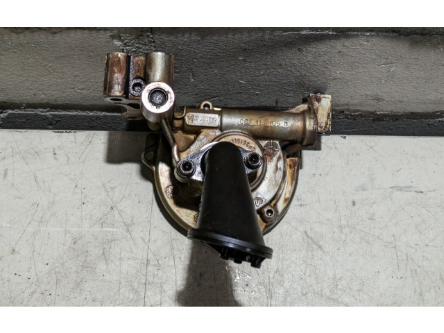 Масляный насос   03F115105D  Skoda Rapid (NH) 