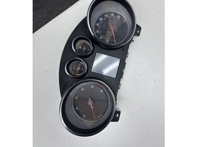 Přístrojová deska Opel Zafira C 2014 13442457