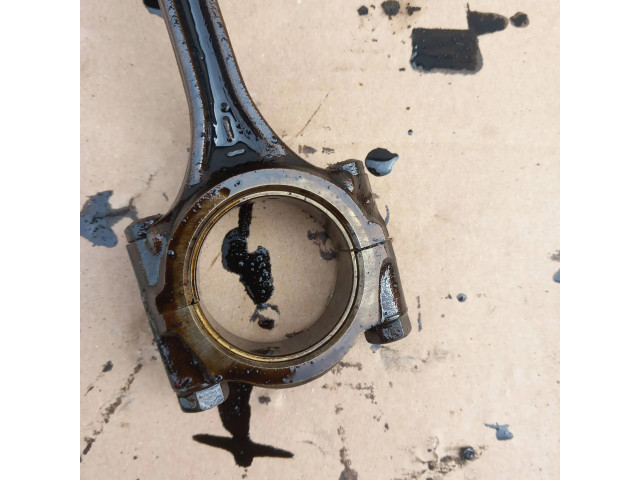 Píst Honda Civic pro benzínový motor 1.3 D13b2