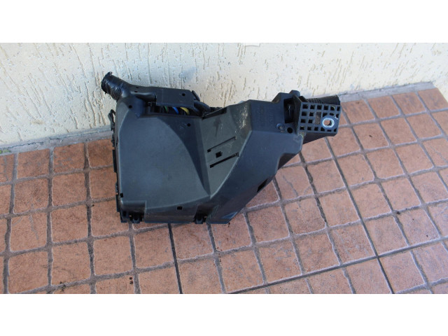 Блок предохранителей  6G9T-14A067-AB   Ford S-MAX    