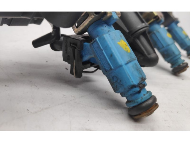 Vstřikovací lišta IW057 Fiat Punto (176)