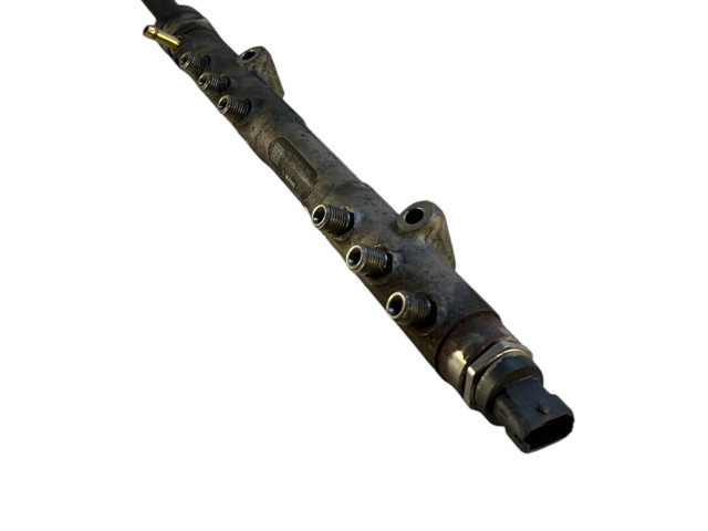 Топливная рампа 31259011, 005370L5   Volvo XC90  