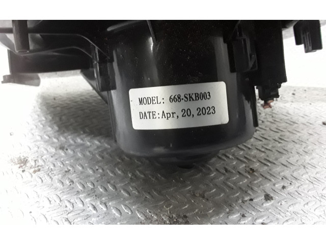 Вентилятор печки 668SKB003 Audi A2