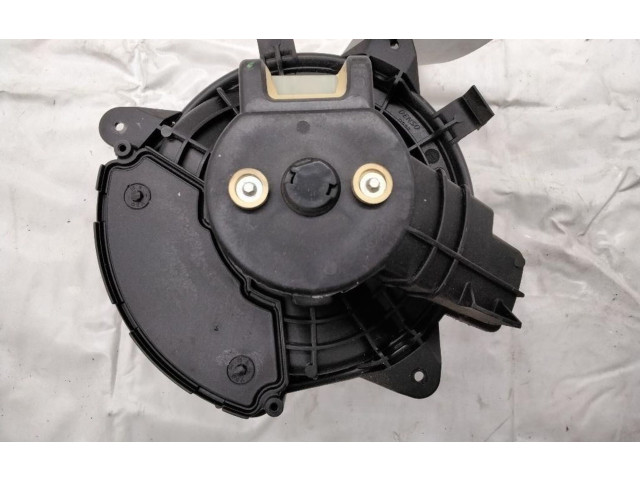 Вентилятор печки    77365016, 198A2000   Lancia Delta III