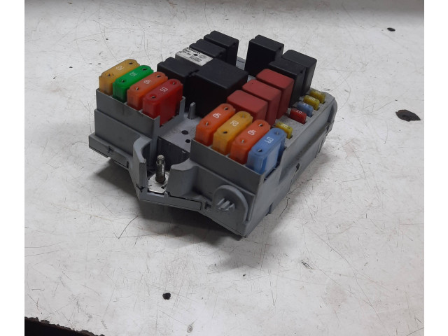 Блок предохранителей 11908 Alfa Romeo 159