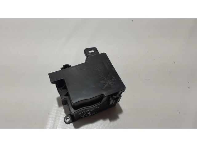 Pojistková skříňka 252360794R Renault Captur II 2021