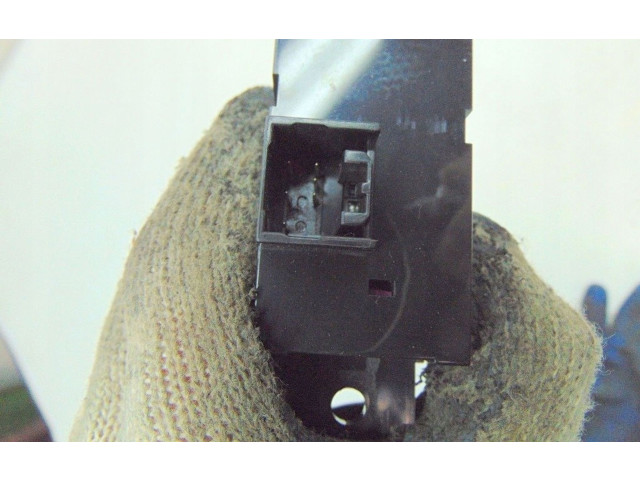 Pojistková skříňka Экран/ дисплей / маленький экран Subaru Outback 2010