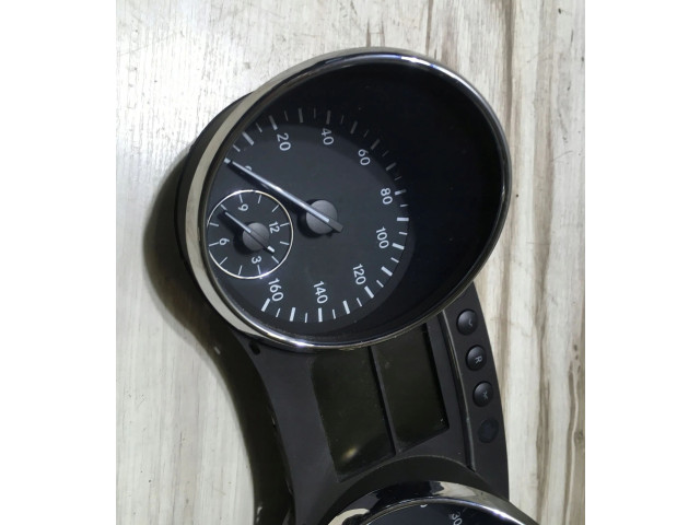 Панель приборов A25154017481   Mercedes-Benz R W251       