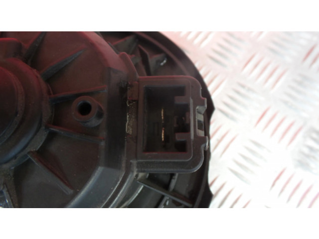 Вентилятор печки VP8E2H Ford Fiesta