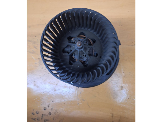Вентилятор печки    35987694c, 993990W   Volkswagen Jetta V