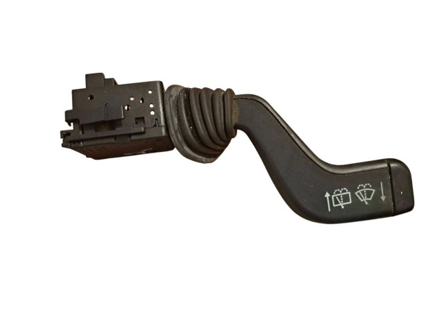 Ручка стеклоочистителей 09185413, 12268700 Opel Combo C