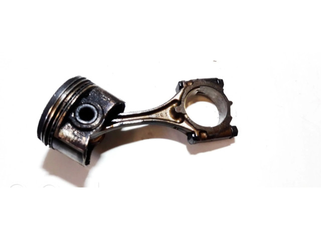 Поршень с шатуном Lexus IS 200-300 для бензинового двигателя 2.0