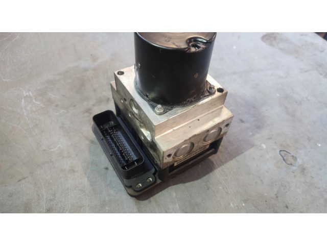 Блок АБС 6795073, 6795075   BMW  7 F01 F02 F03 F04  2008-2016 года