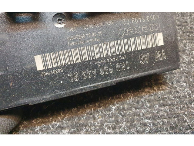 Zpětné zrcátko  Volkswagen Caddy 2006  1K0959433BL  