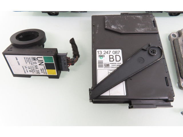 Блок управления двигателем Блок управления 5WK9380, 55355043   Opel Meriva A