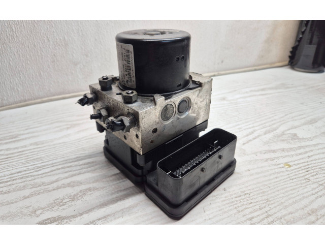 Блок АБС 31261142, 000404974D0   Volvo  V70  2008 - 2013 года