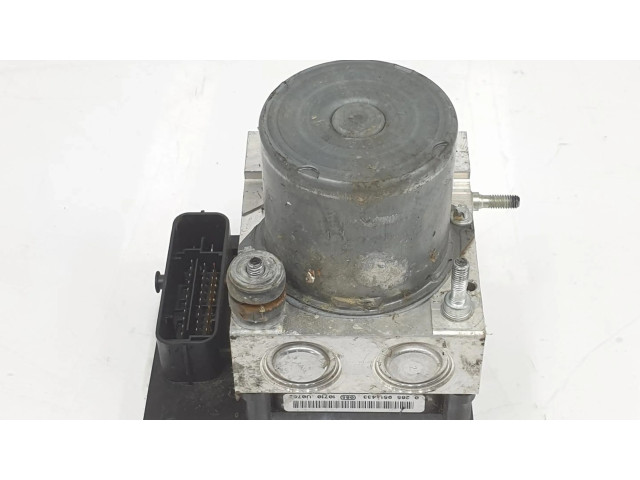 Блок АБС 9674677580, 1607510480   Peugeot  3008 I  2008-2015 года