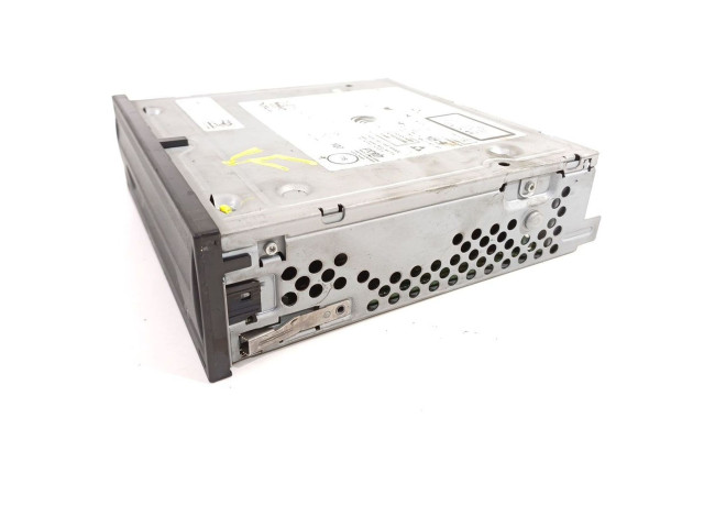 Радио/ проигрыватель CD/DVD / навигация 565035840 Skoda Octavia Mk4