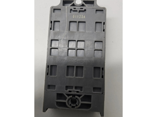 Блок предохранителей KIA Sorento