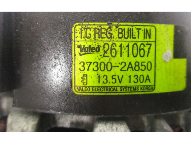 Генератор 373002A850 KIA Ceed