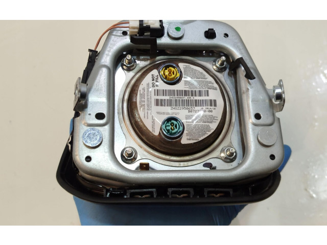 Подушка безопасности водителя 06700133470   Maserati Ghibli