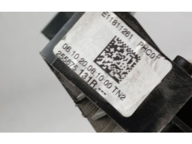 Подушка безопасности водителя 255675131R   Dacia Sandero III