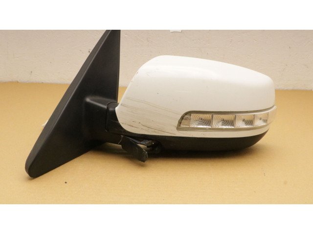 Зеркало электрическое        KIA Sorento  2010 - 2014 года   