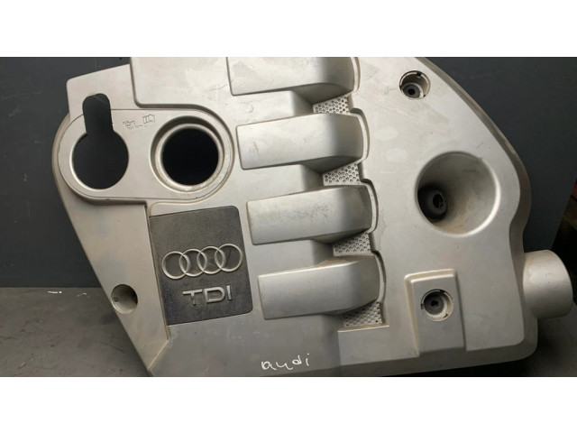 Крышка двигателя (отделка)