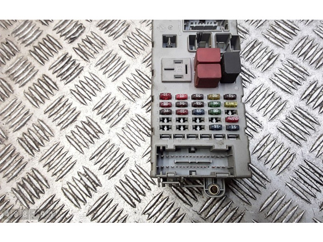 Блок предохранителей 406626, 4681222746535725   Fiat Doblo