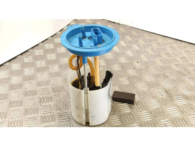 Насос топлива (в топливном баке)