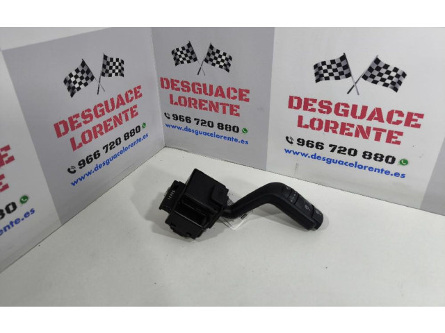 Ручка стеклоочистителей 17D346C   Ford Focus