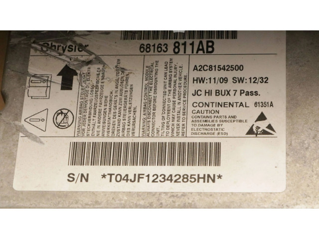 Блок подушек безопасности 68163811AB   Fiat Freemont