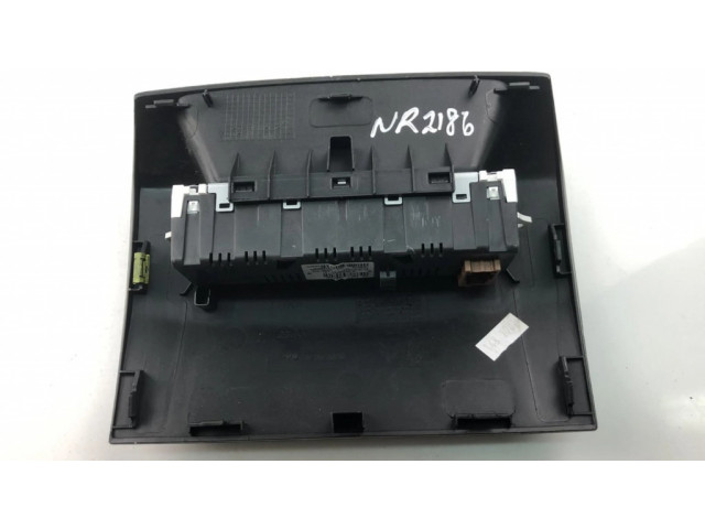 Дисплей 9803399680 Peugeot Partner