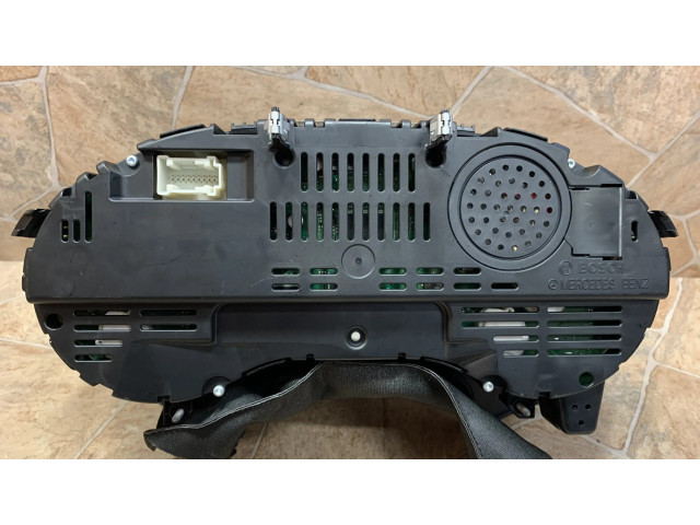 Přístrojová deska Mercedes-Benz GLA W156 2017 A1569004904, 0263698339