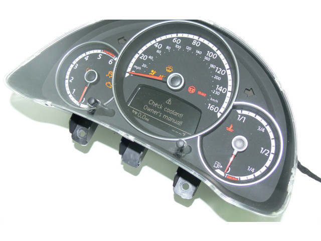 Панель приборов 5C5920970G   Volkswagen Beetle A5       