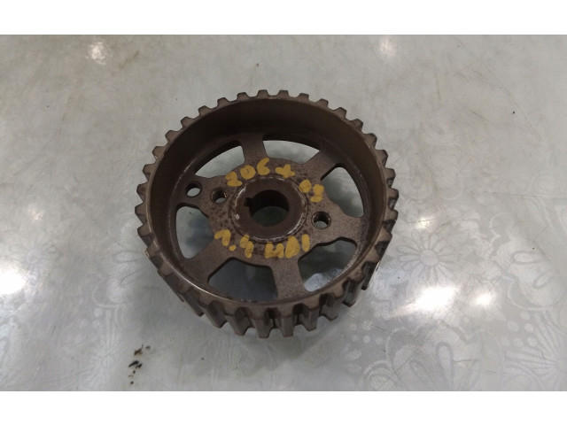 Зубчатое колесо (шкив) топливного насоса