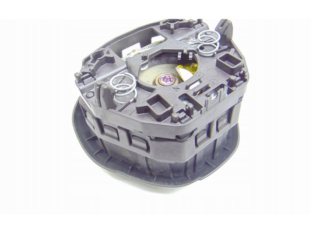 Подушка безопасности водителя 5E0880201B Skoda Octavia Mk3 (5E)