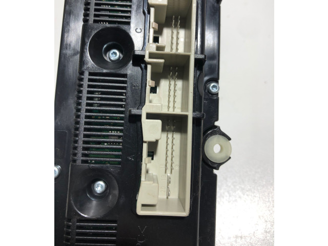 Блок управления климат-контролем 74677533V, 021106   Volkswagen PASSAT B6