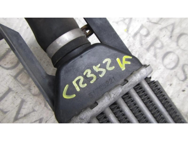 Интеркулер 51785221 Fiat Linea 1.2