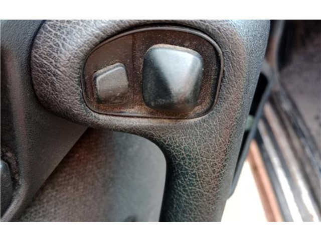 Zpětné zrcátko BMW 5 E34 1993 256T1