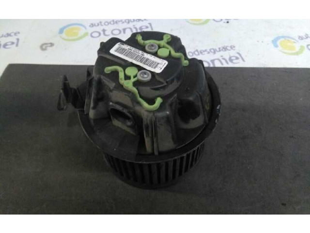 Вентилятор печки    N106609Z, N106415P   Dacia Sandero