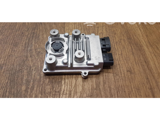 Блок управления климат-контролем 8957158010   Lexus RX 450H