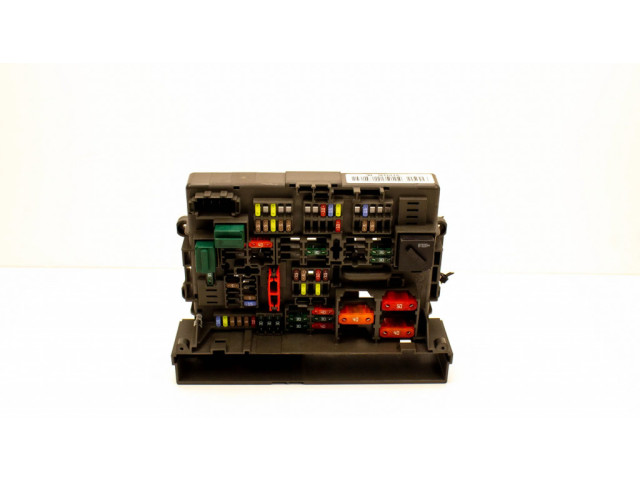 Pojistková skříňka 9119446 BMW X1 E84 2013