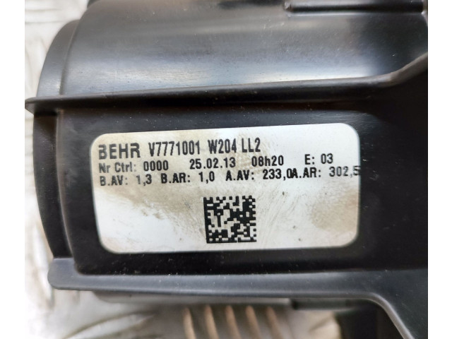 Вентилятор печки    A2128200708   Mercedes-Benz CLS C218 X218