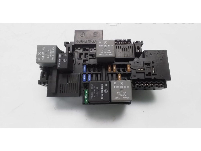 Pojistková skříňka A2229063202 Mercedes-Benz C W205 2014