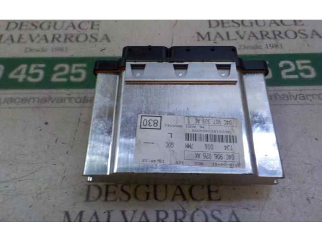 Блок управления двигателя 04C906026AK, 04C907309AE Audi A1