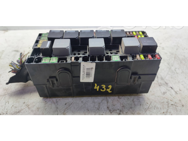 Блок предохранителей  BK2T14401, BK2T14401AHB   Ford Transit Custom    