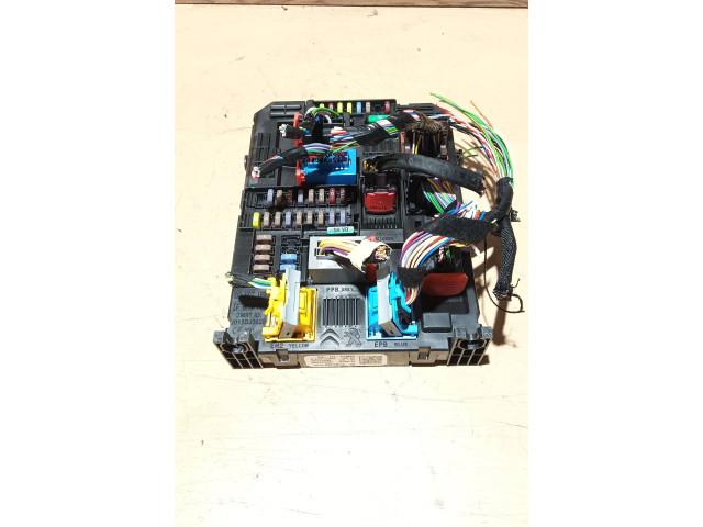 Pojistková skříňka 9832881080, 3432144392 Peugeot 208 2020