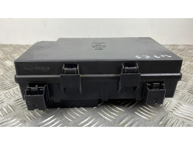 Блок предохранителей P68320921AB Jeep Grand Cherokee